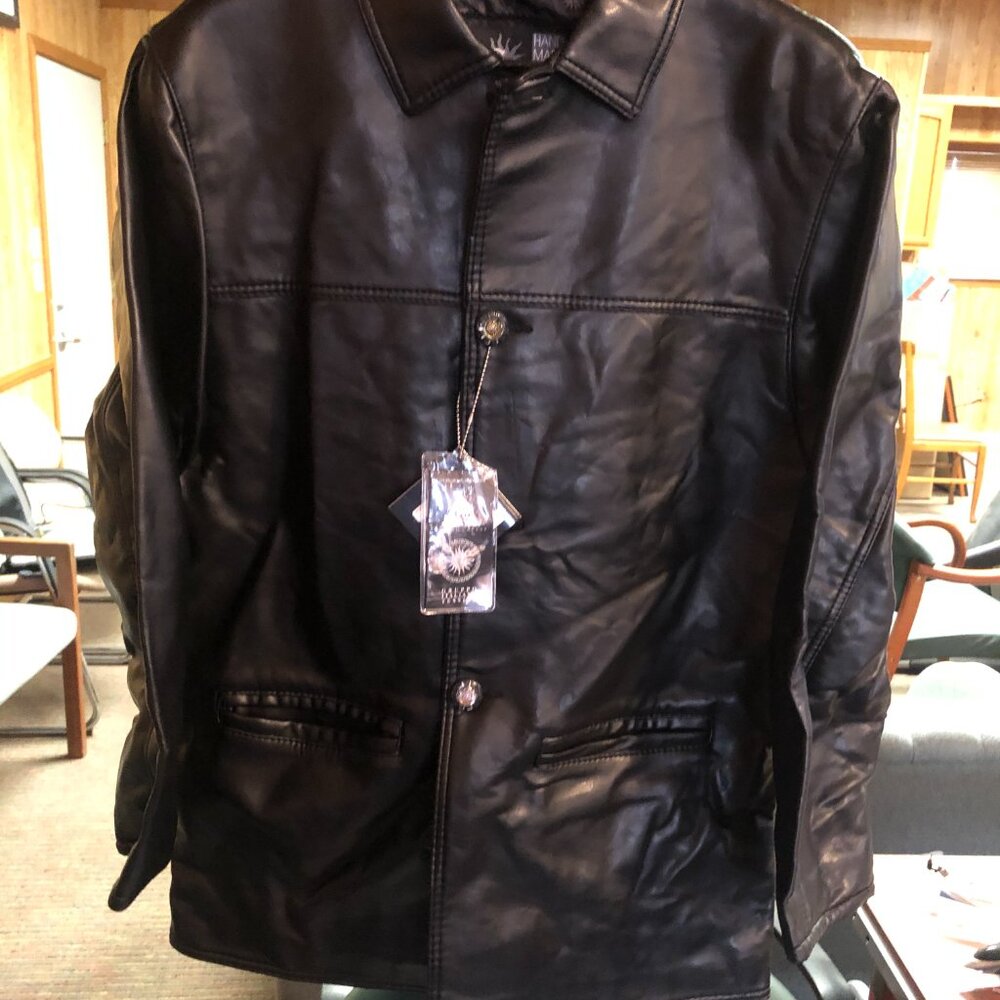 NWT  GV Italian Leather Jacket Men's size Medium